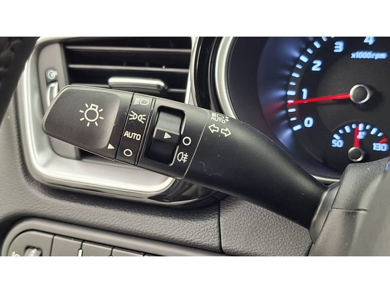 Kia Xceed - Photo 21