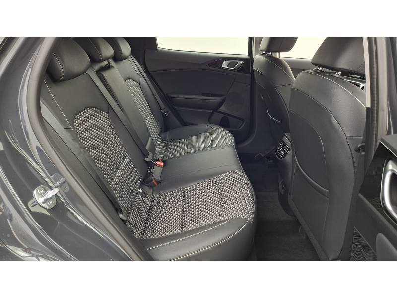 Kia Xceed - Photo 46