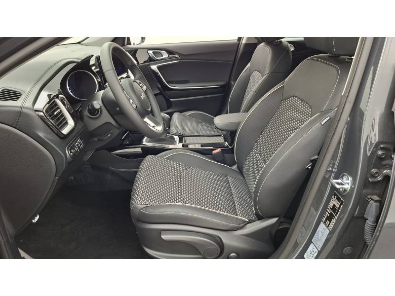 Kia Xceed - Photo 10