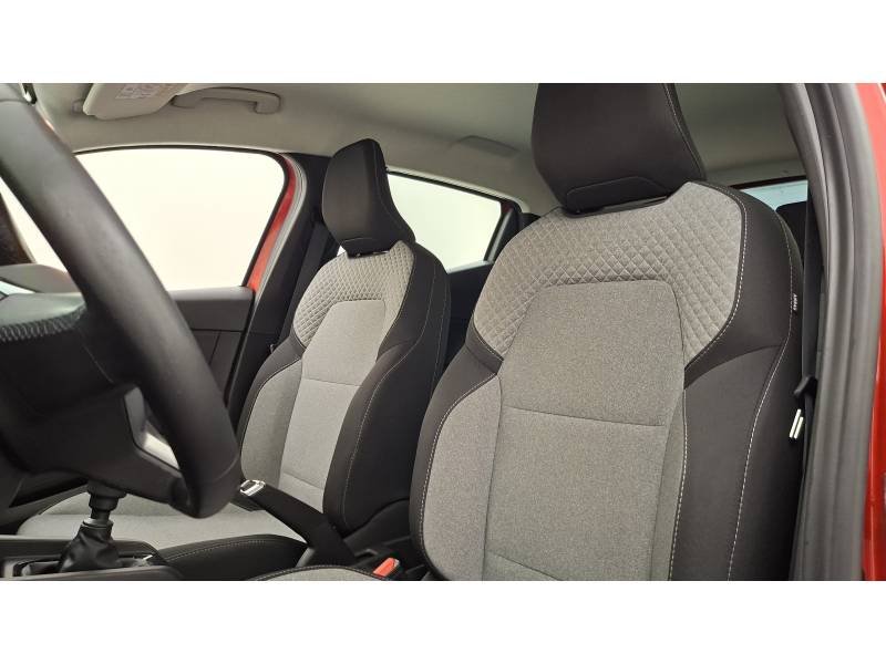 Renault Clio - Photo 28
