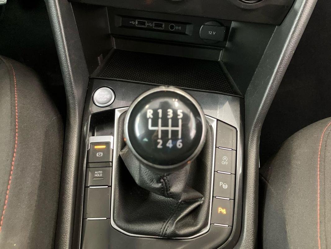 Volkswagen Tiguan - Photo 11