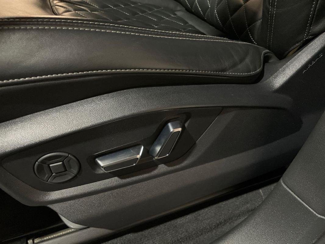 Audi Q7 - Photo 14