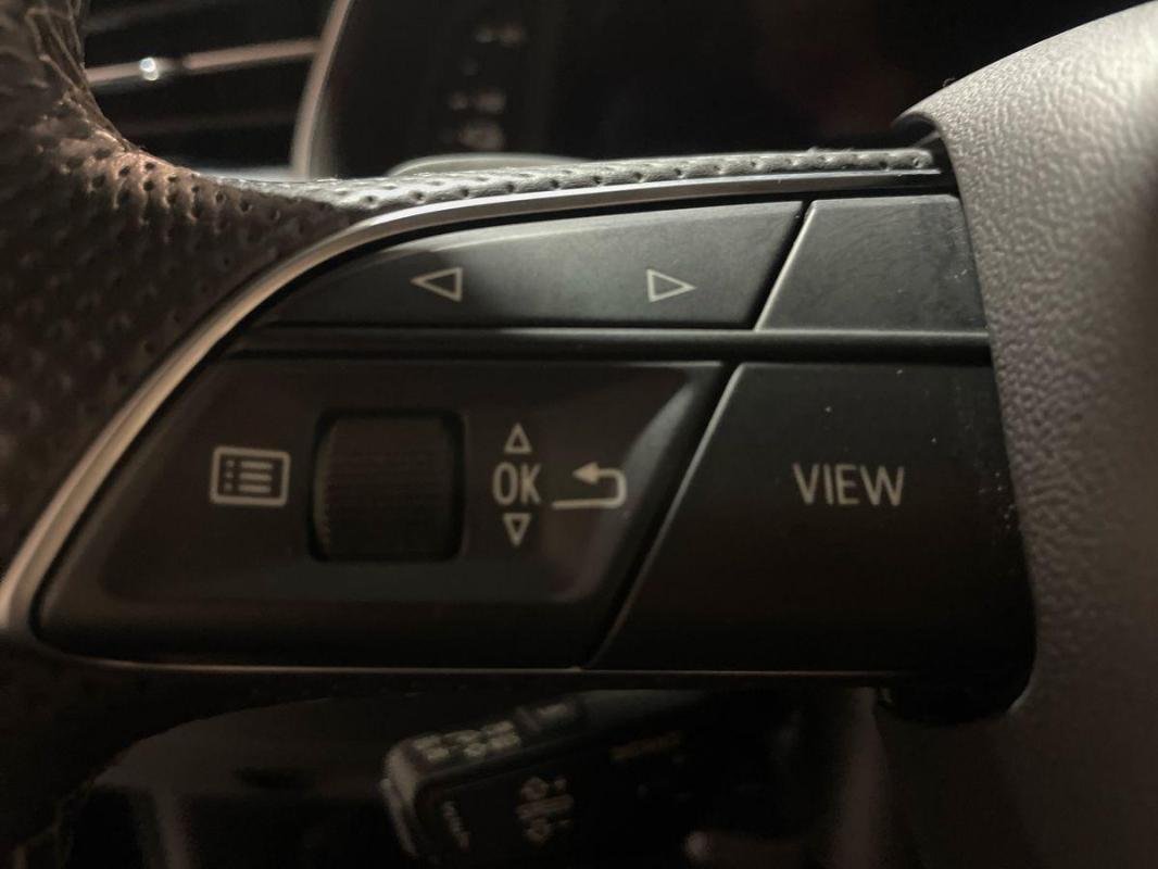 Audi Q7 - Photo 21