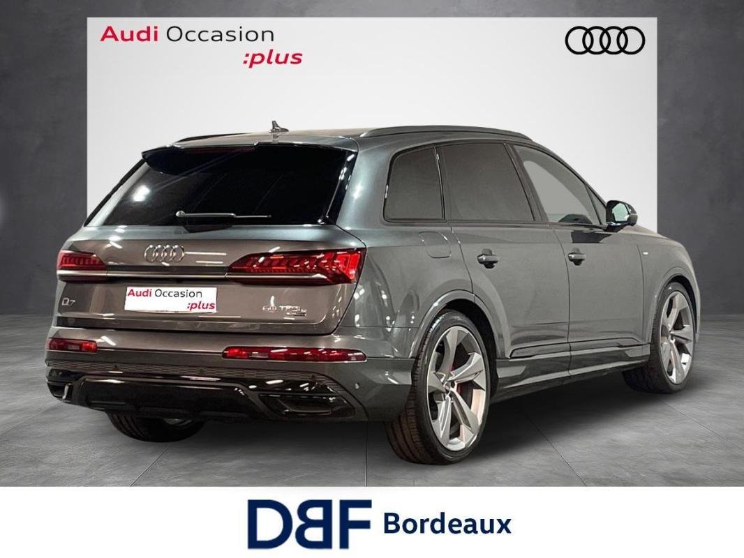Audi Q7 - Photo 5