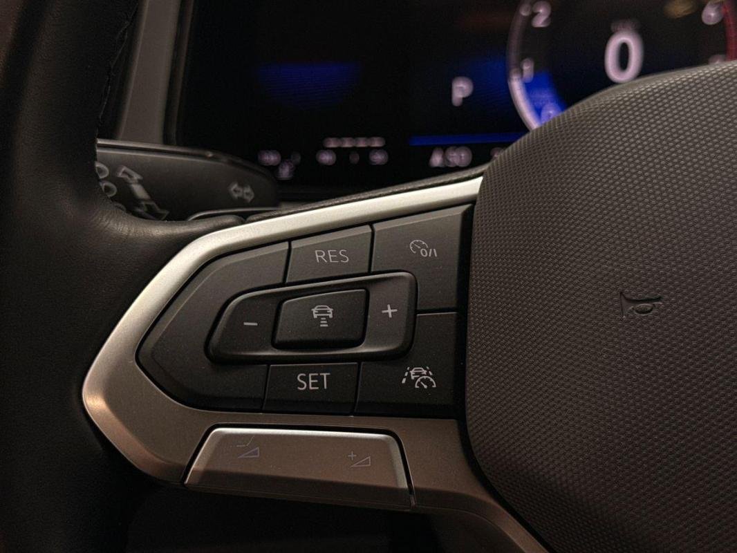Volkswagen T-Roc - Photo 21