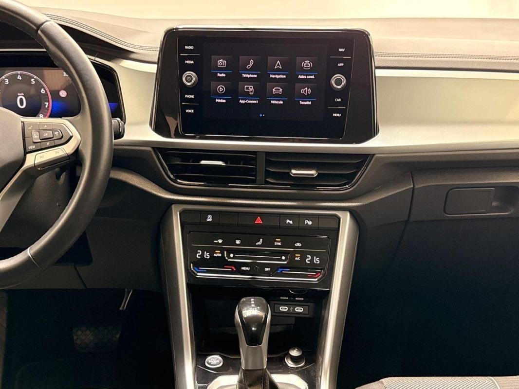Volkswagen T-Roc - Photo 10