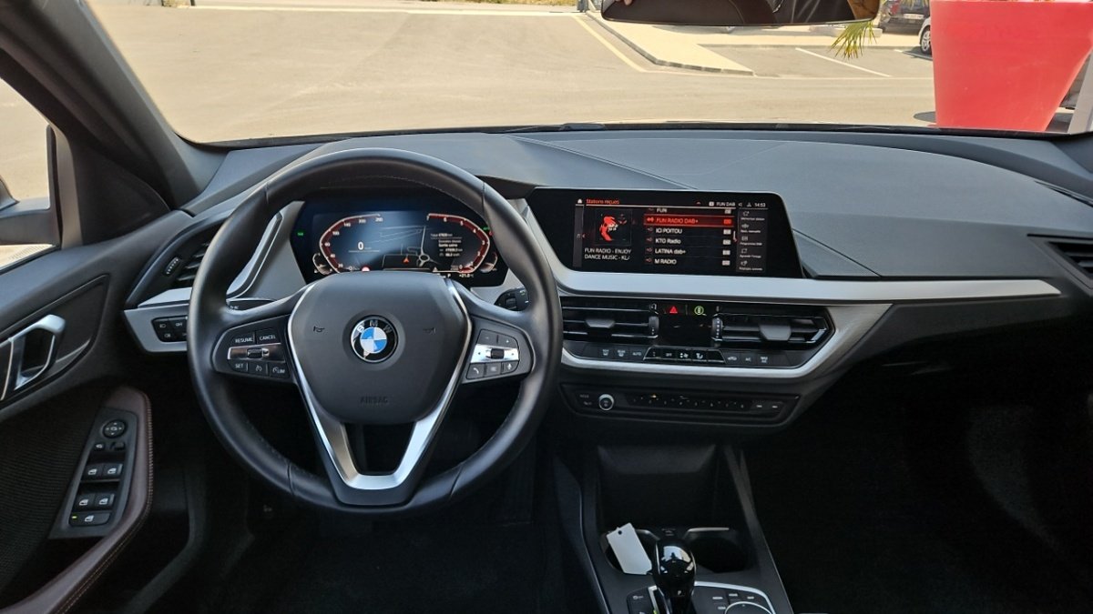 BMW Série 1 - Photo 15