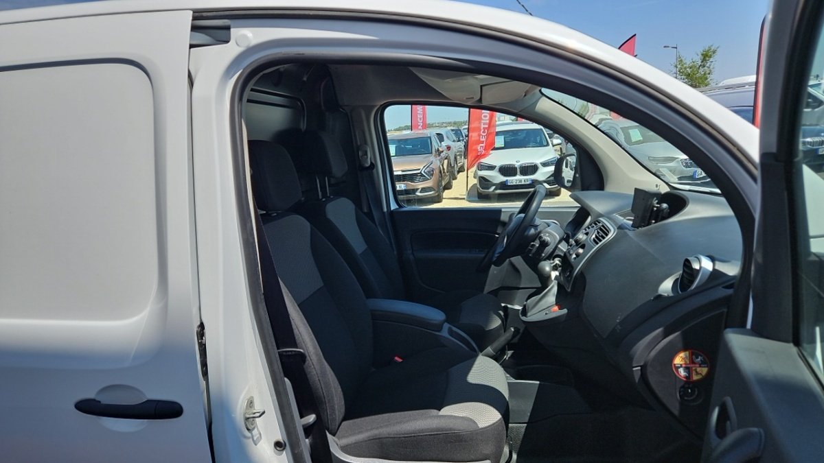 Renault Kangoo Express - Photo 12