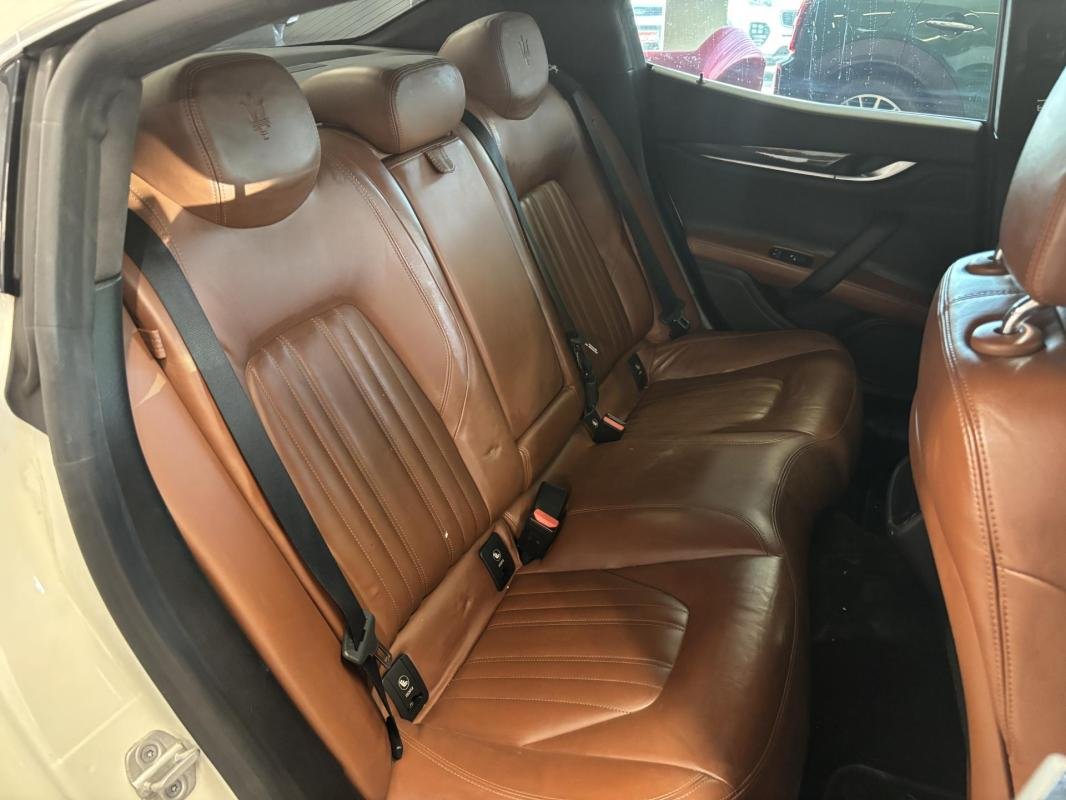Maserati Ghibli - Photo 11
