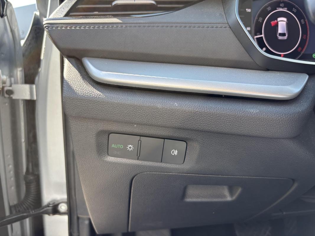 Skoda Octavia - Photo 11