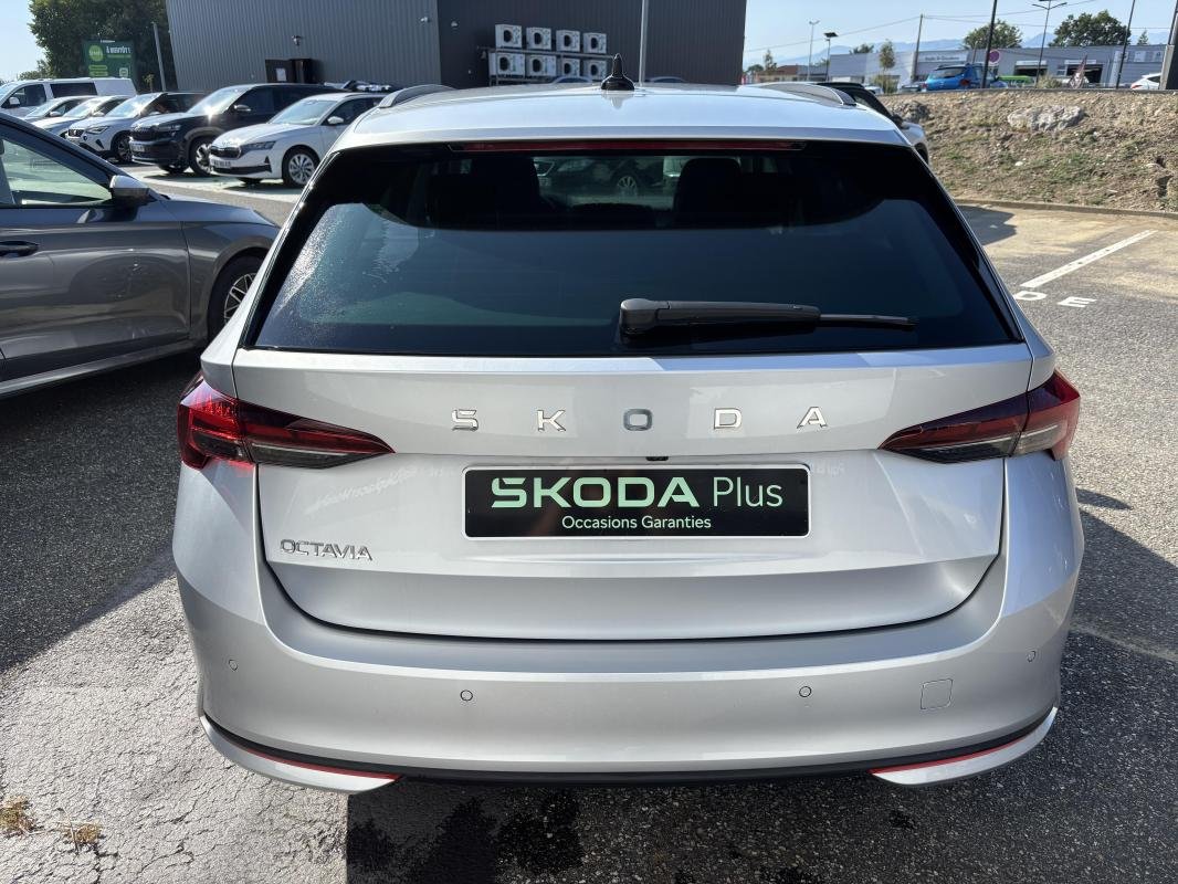 Skoda Octavia - Photo 3