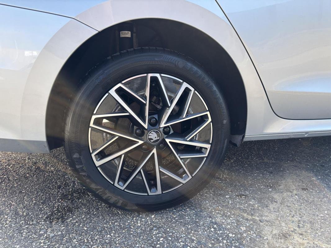 Skoda Octavia - Photo 8