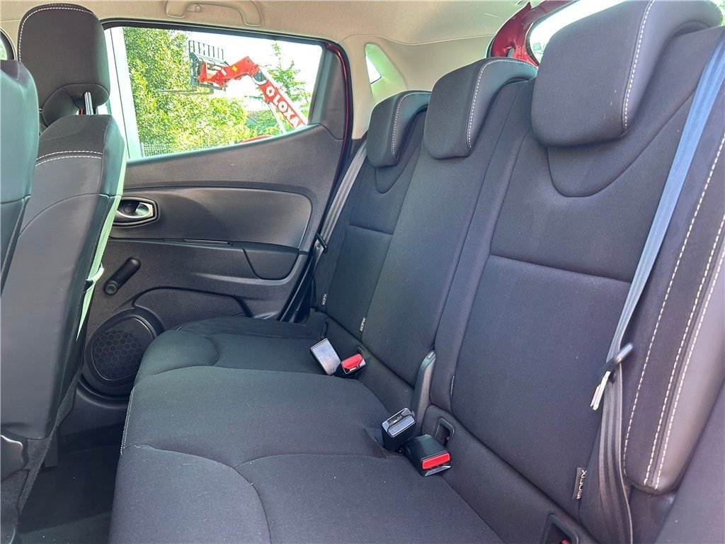 Renault Clio - Photo 12