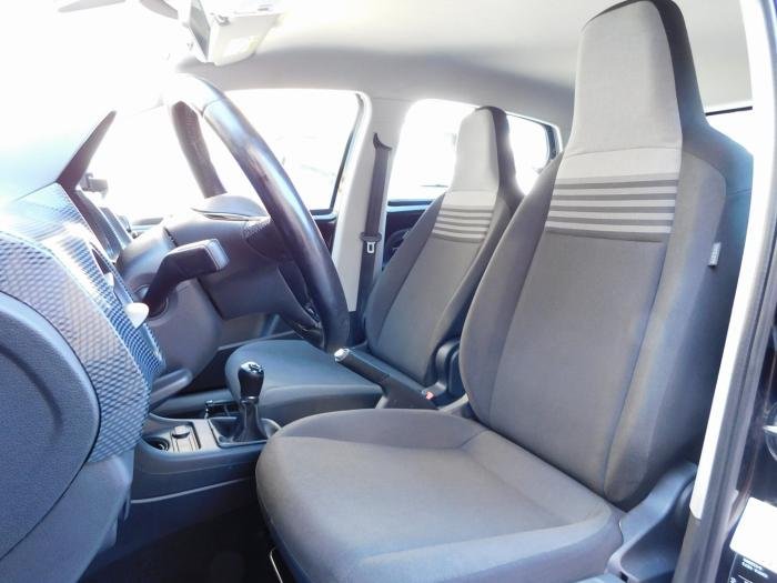 Volkswagen Up! - Photo 15