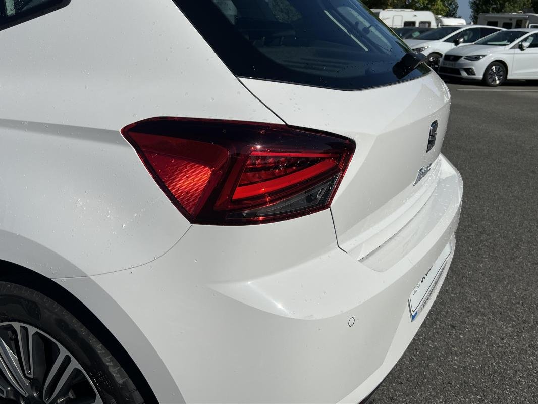 Seat Ibiza - Photo 5