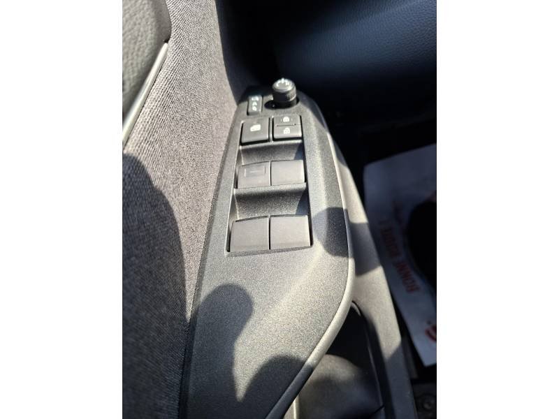 Toyota Yaris - Photo 12