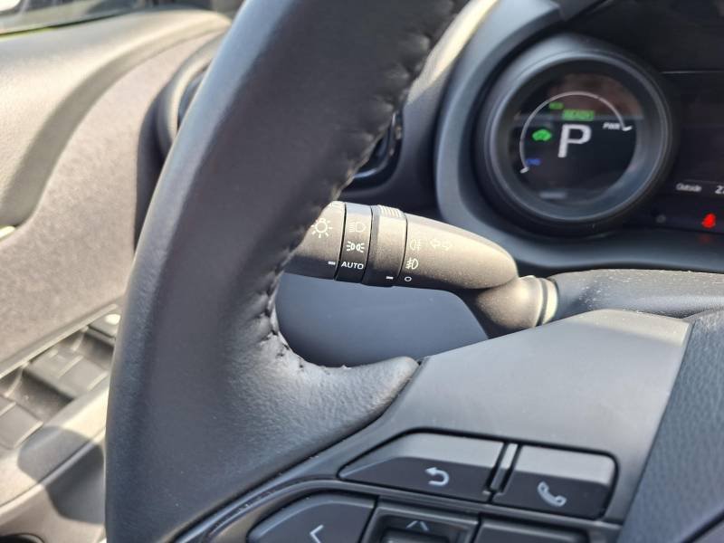 Toyota Yaris - Photo 18