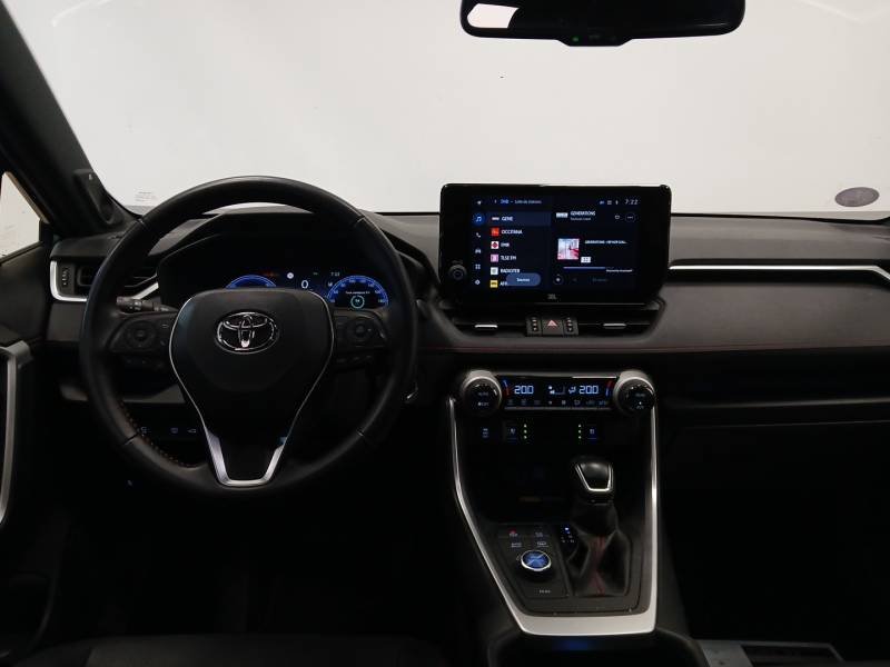 Toyota RAV4 - Photo 11