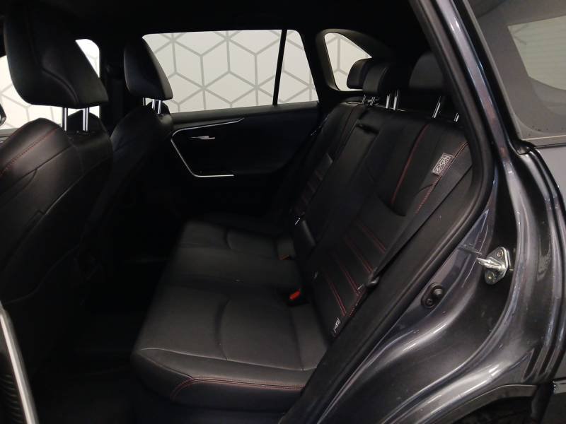Toyota RAV4 - Photo 13