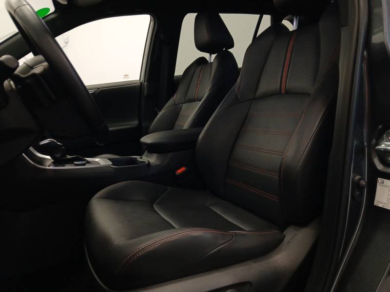 Toyota RAV4 - Photo 18