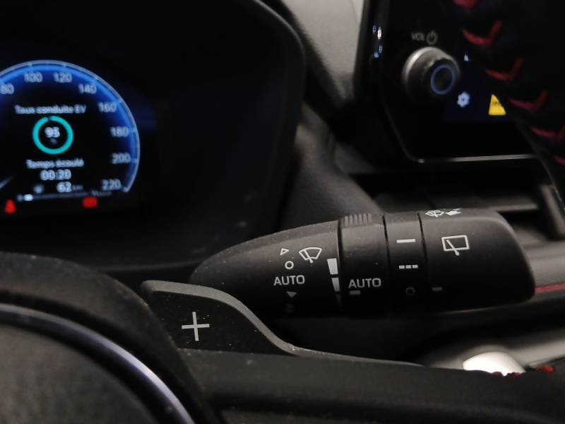 Toyota RAV4 - Photo 23
