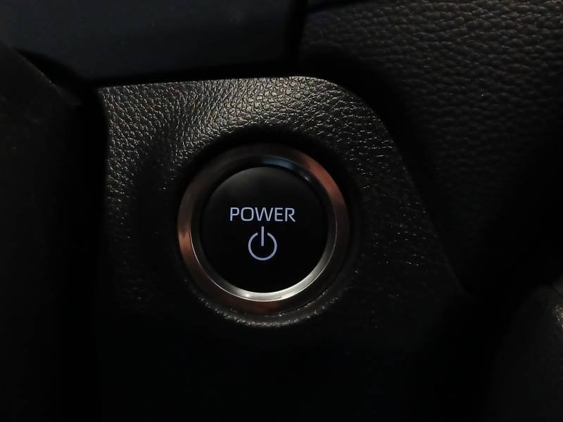Toyota RAV4 - Photo 31