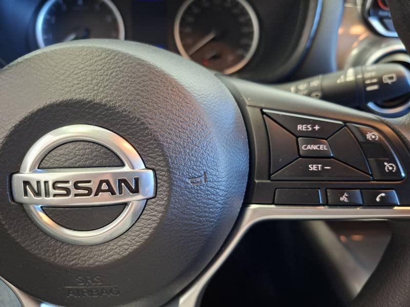 Nissan Juke - Photo 25