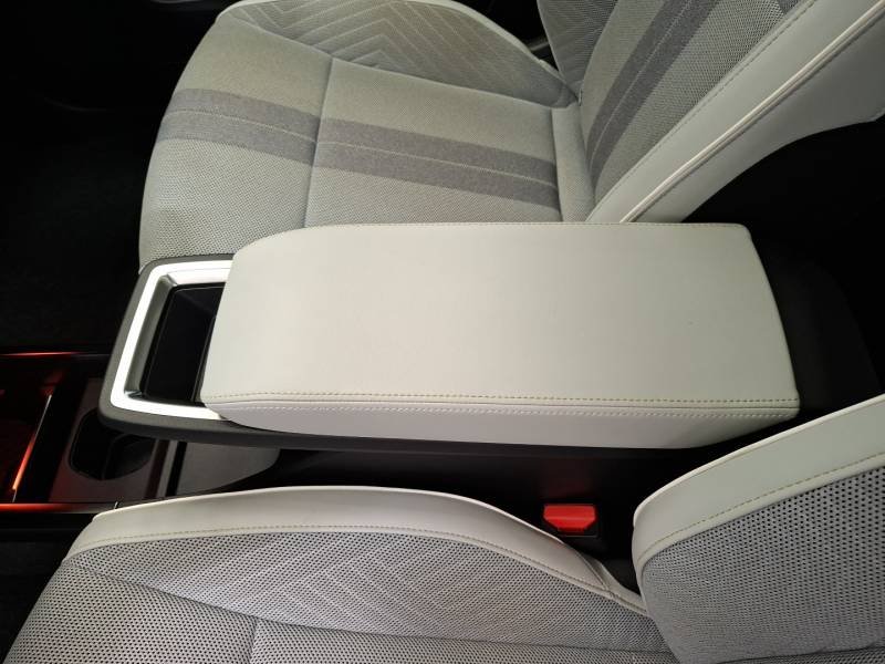 Renault Scénic - Photo 24