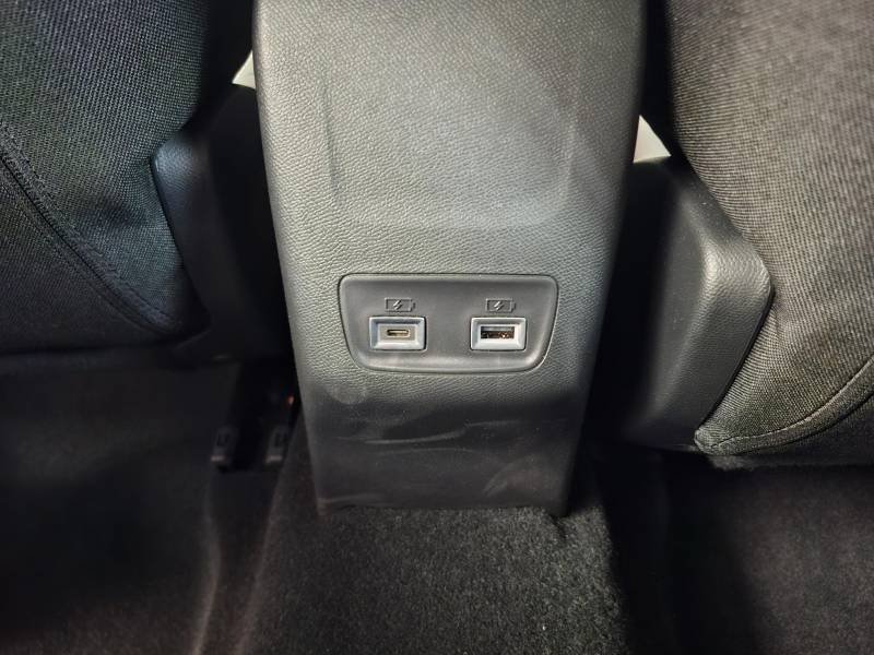 Peugeot 208 - Photo 19
