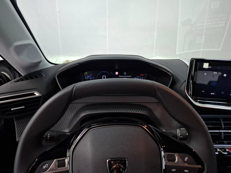 Peugeot 208 - Photo 24