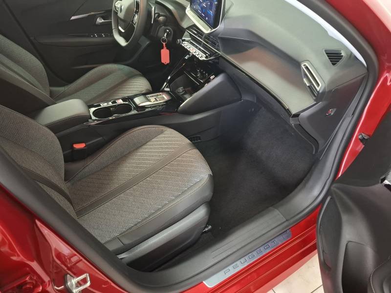 Peugeot 208 - Photo 35