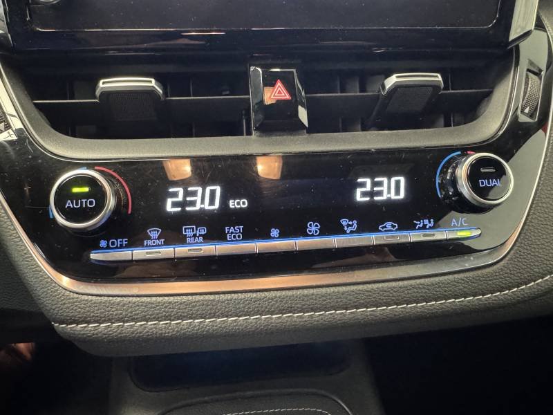 Toyota Corolla - Photo 21