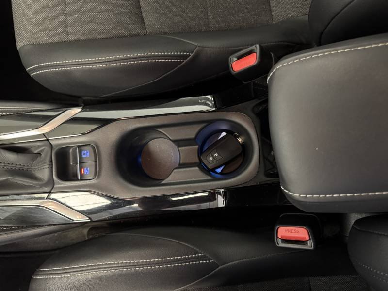 Toyota Corolla - Photo 23
