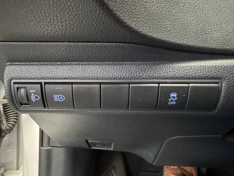 Toyota Corolla - Photo 28