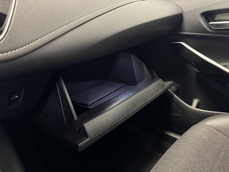 Toyota Corolla - Photo 32