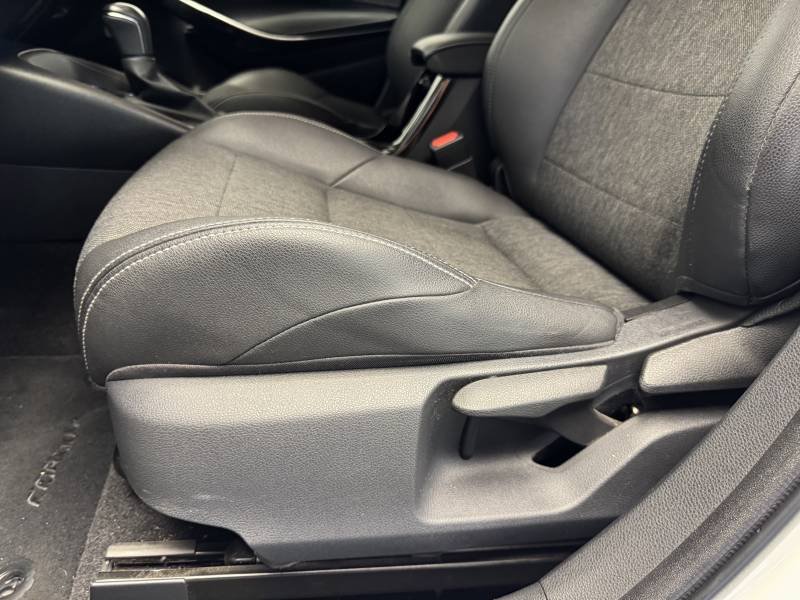 Toyota Corolla - Photo 34