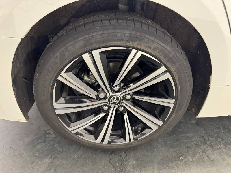 Toyota Corolla - Photo 9