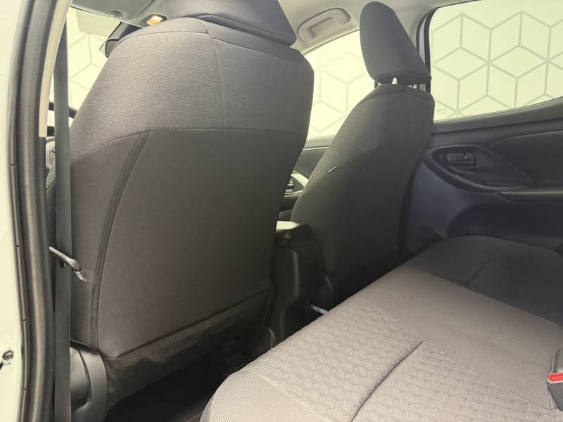 Toyota Yaris - Photo 13
