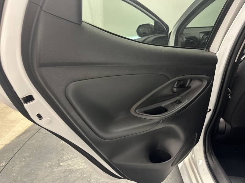 Toyota Yaris - Photo 37