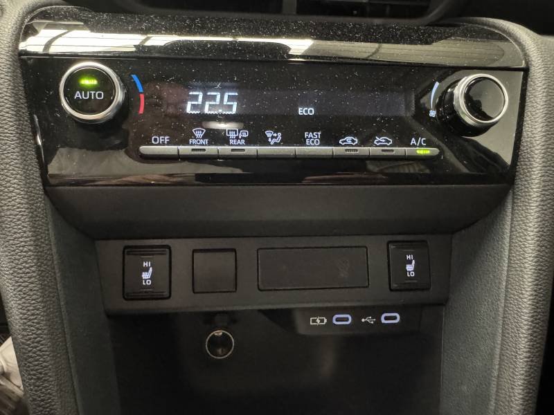Toyota Yaris - Photo 21