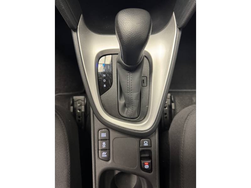 Toyota Yaris - Photo 22