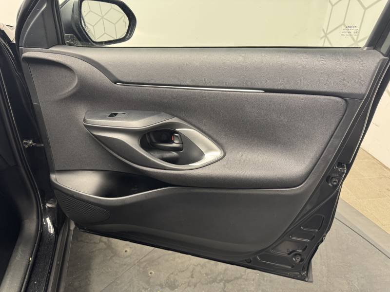 Toyota Yaris - Photo 38