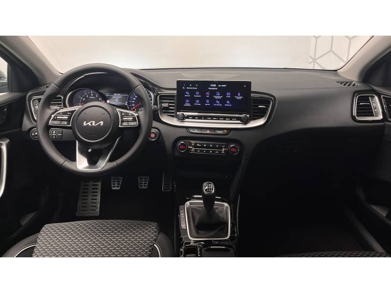 Kia Xceed - Photo 8