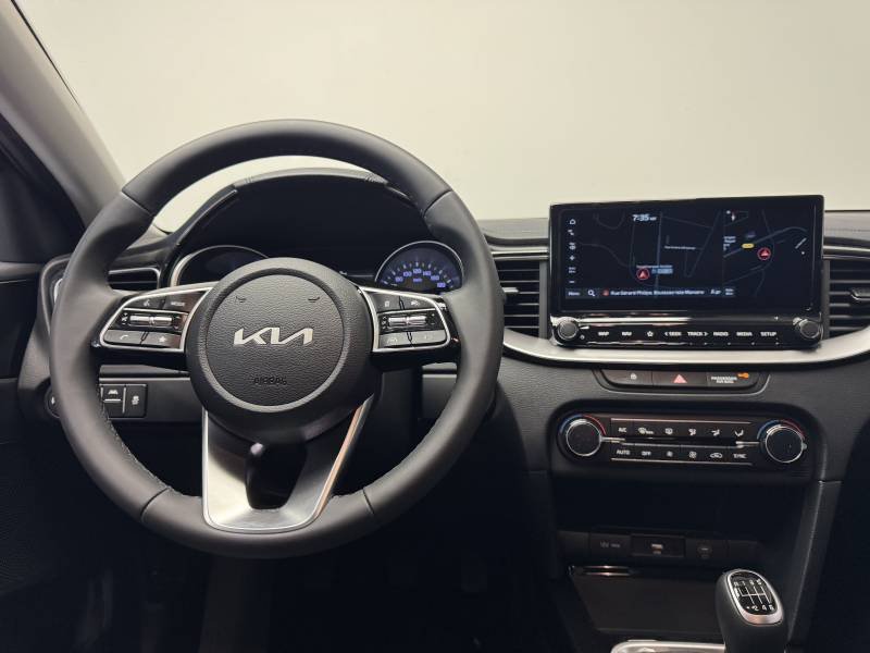 Kia CEED - Photo 13