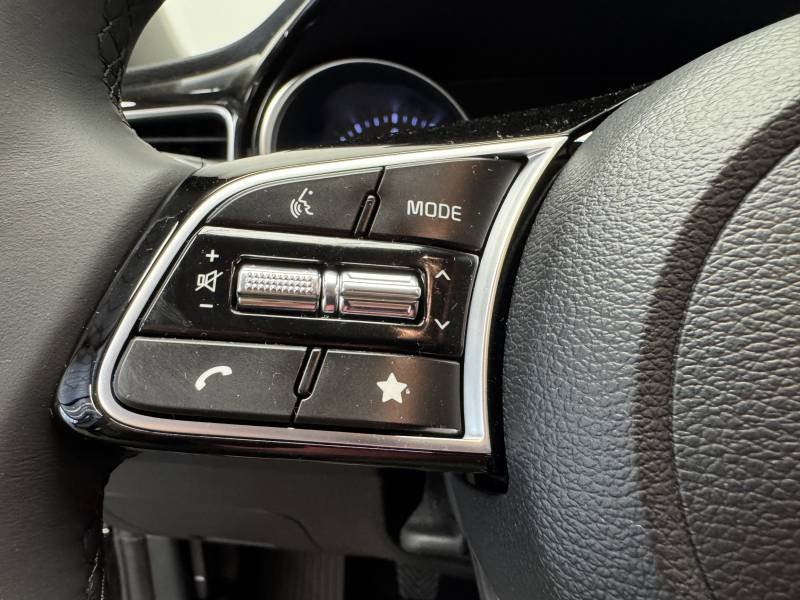 Kia CEED - Photo 23