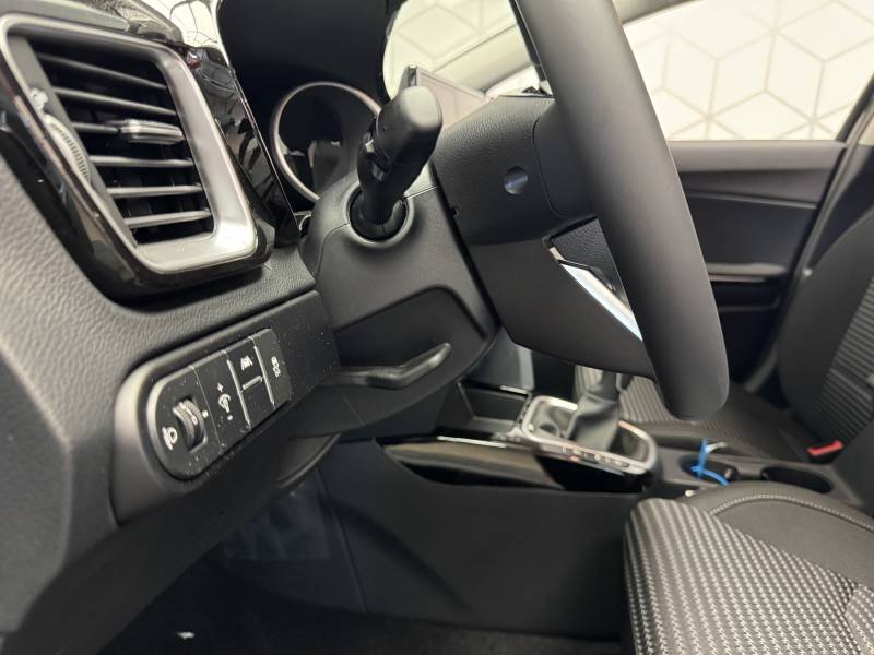 Kia CEED - Photo 34