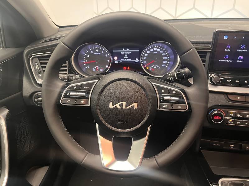 Kia CEED - Photo 12