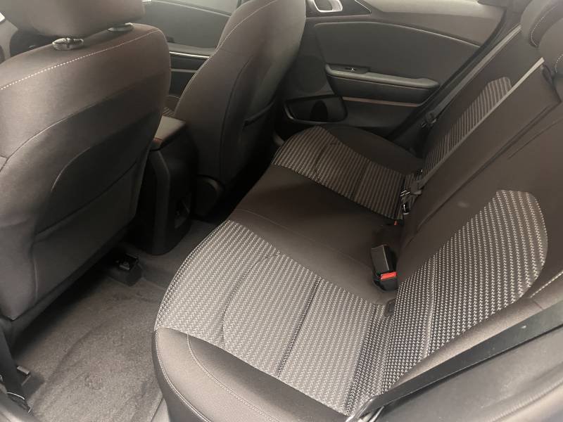 Kia CEED - Photo 28