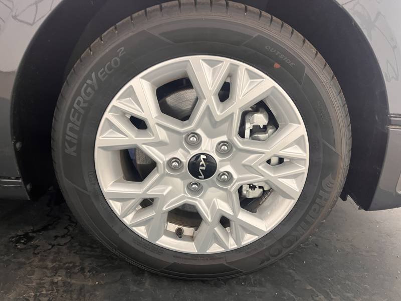 Kia CEED - Photo 38
