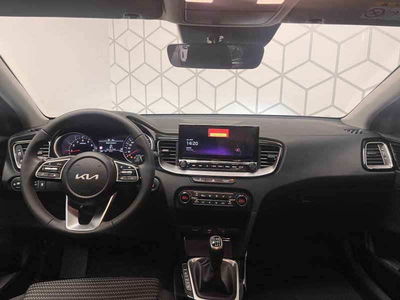 Kia CEED - Photo 10